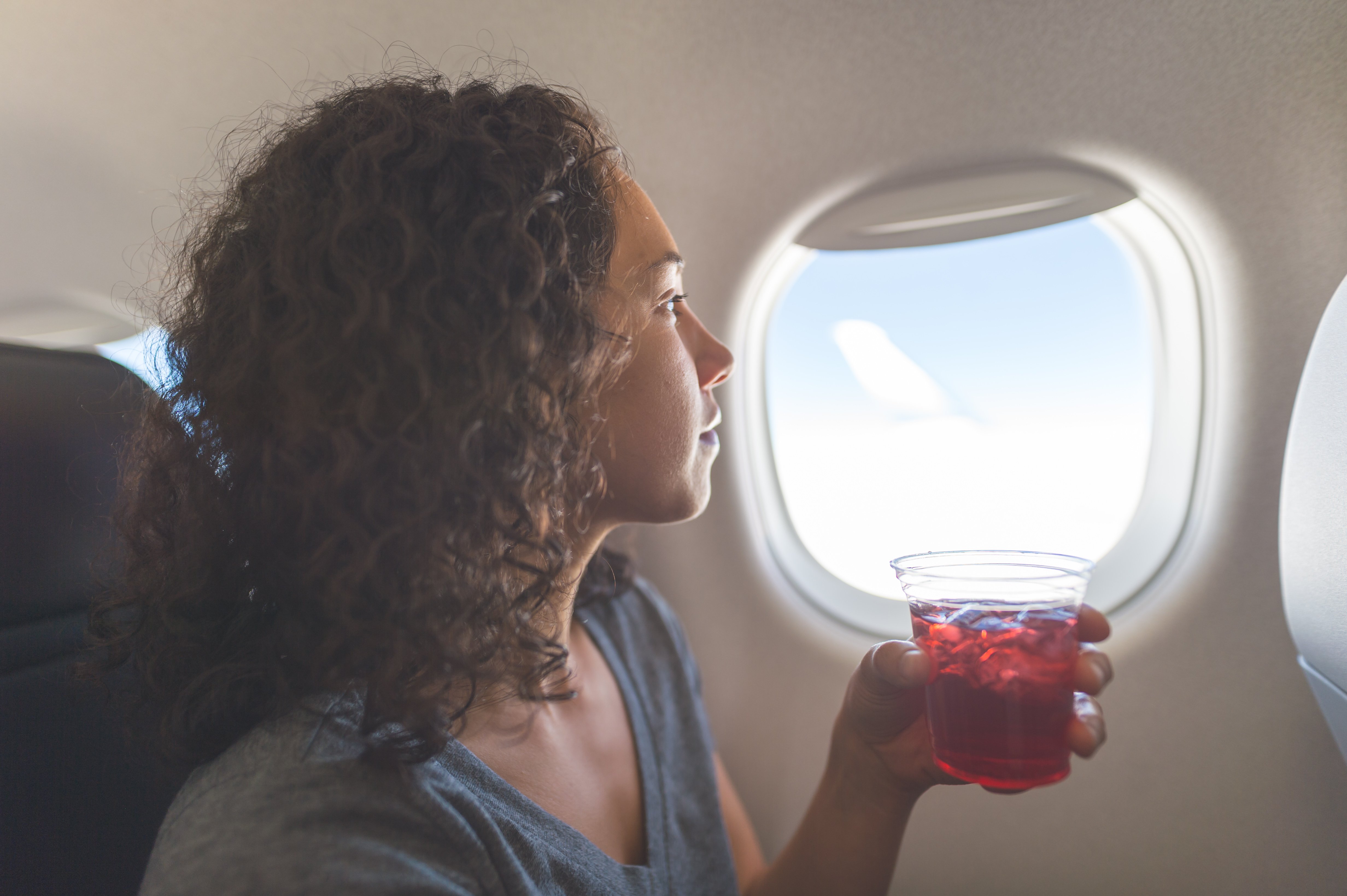 airplane drinking