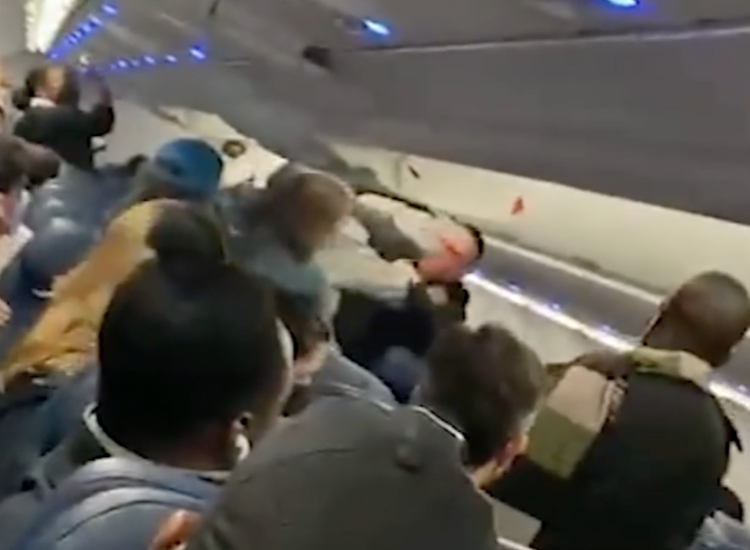 Brawl Breaks Out on Delta Flight as New Mile-High Club Replaces Sex