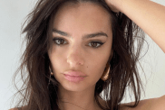 Emily Ratajkowski risqué jumper abs photos Instagram