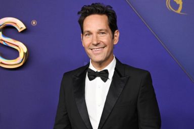 Paul Rudd, who helped voting students in Villanova University on election day, at the 76th Primetime Emmy Awards held at Peacock Theater on September 15, 2024 in Los Angeles, California.