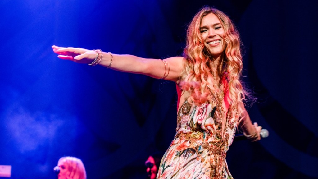 Who Is Joss Stone's Husband, Cody DaLuz & What Is Their Relationship History?