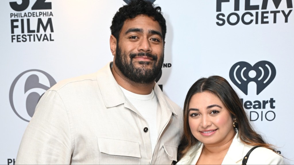 Niki Ikahihifo Jordan Mailata wife