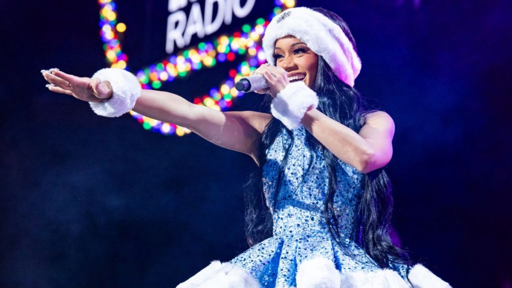 Saweetie performs onstage during iHeartRadio Channel 95.5's Jingle Ball 2024 Presented By Capital One at Little Caesars Arena on December 10, 2024 in Detroit, Michigan.