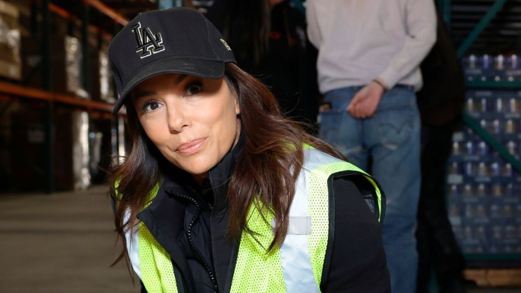 Eva Longoria Pasadena LA wildfires