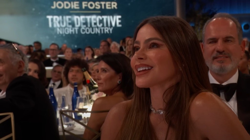 Here's What Happened to Jodie Foster & Sofia Vergara at the Golden Globes