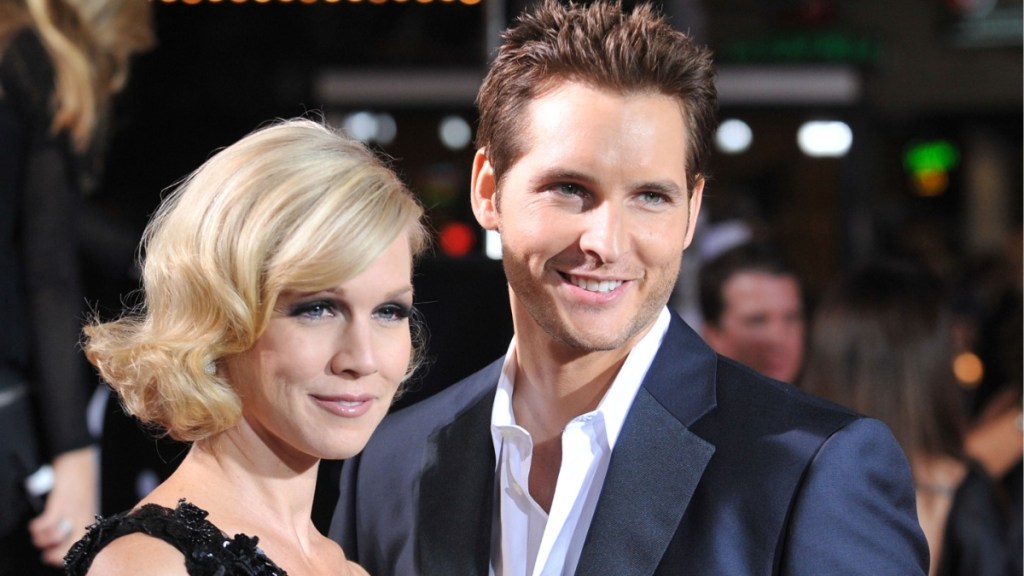 Jennie Garth Finds Shelter at Ex-Husband Peter Facinelli's House Amid LA Fire