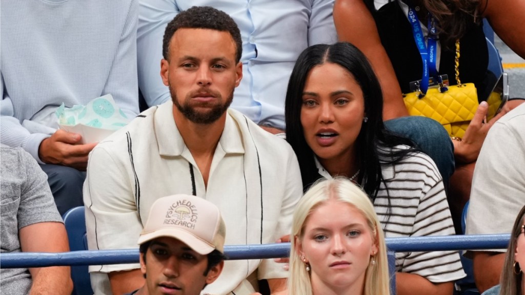 Who Is Stephen Curry's Wife, Ayesha & What Is Their Relationship History?