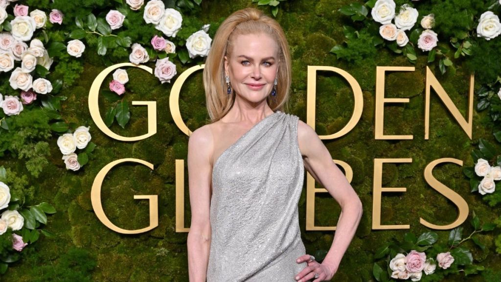 Nicole Kidman’s Backless Balenciaga Gown Shuts Down 2025 Golden Globes Red Carpet