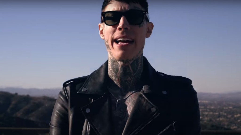 Trace Cyrus Reveals Billy Ray Cyrus Is Threatening Legal Action Against Him