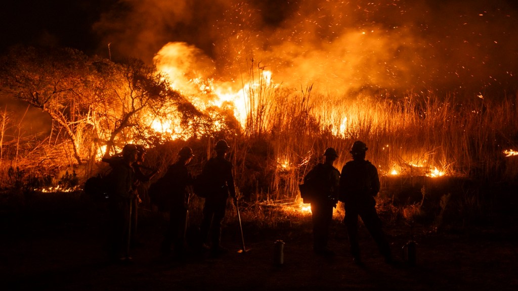 Auto Fire Map Ventura County Oxnard Containment Update Status Wildfire