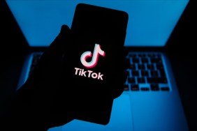 Viral 'Here I Am' Trend on TikTok Explained