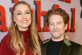 Who Is Seth Green's Wife, Clare Grant & What Is Their Relationship History?