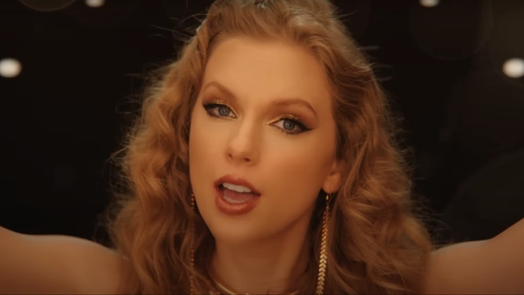 Taylor Swift Lorne Michaels SNL