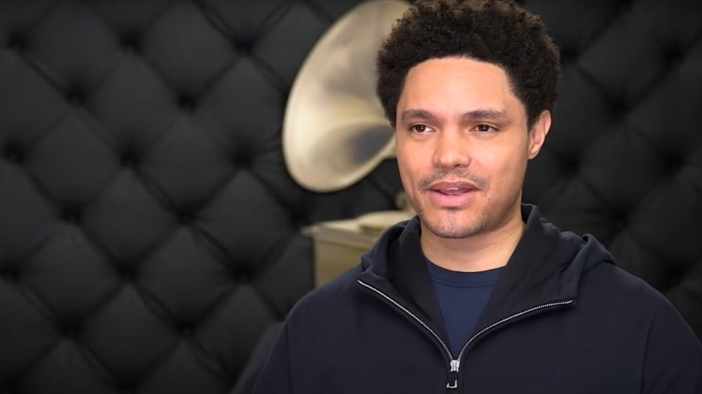 Trevor Noah Compares Taylor Swift's Fanbase to Kendrick Lamar at Grammy Awards