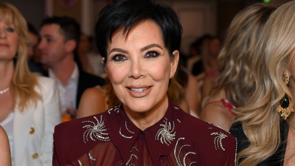 Kris Jenner Alo