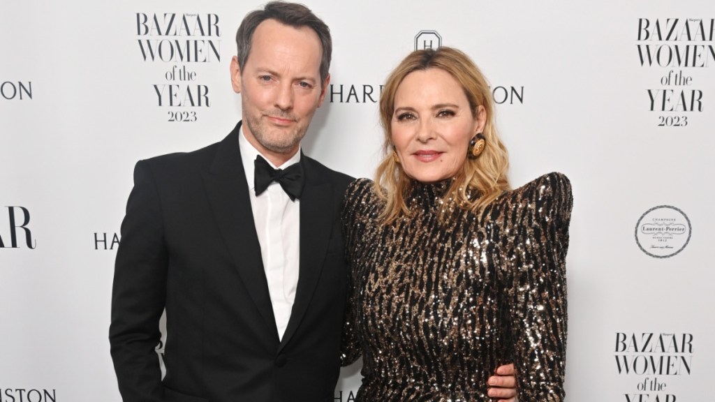 Who Is Kim Cattrall's Boyfriend, Russell Thomas & What Is Their Relationship History?