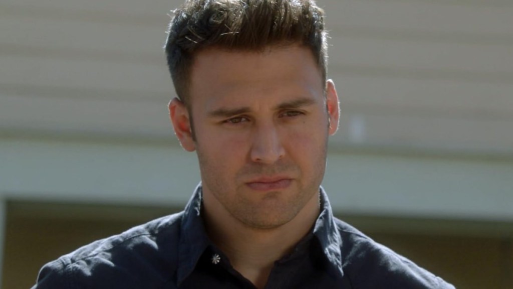 9-1-1’s Ryan Guzman Reveals Reason Why Eddie Is Leaving for Texas