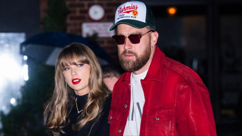 Taylor Swift Travis Kelce dinnder NYC