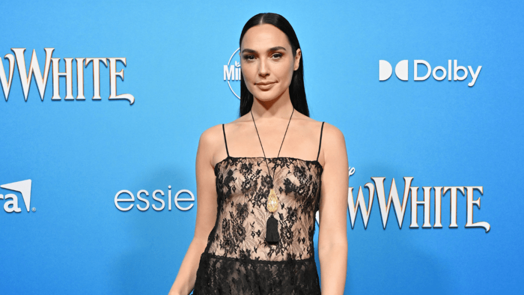 Gal Gadot's Dress in 'Snow White' Premiere Photos Is 'Fairytale' Come to Life