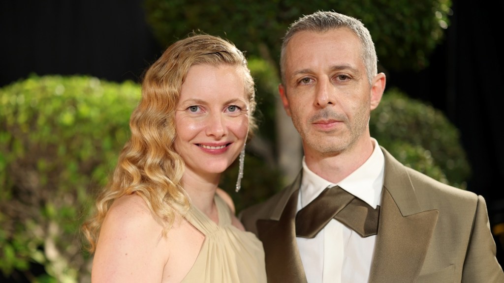 Who Is Jeremy Strong's Wife, Emma Wall & What Is Their Relationship History?